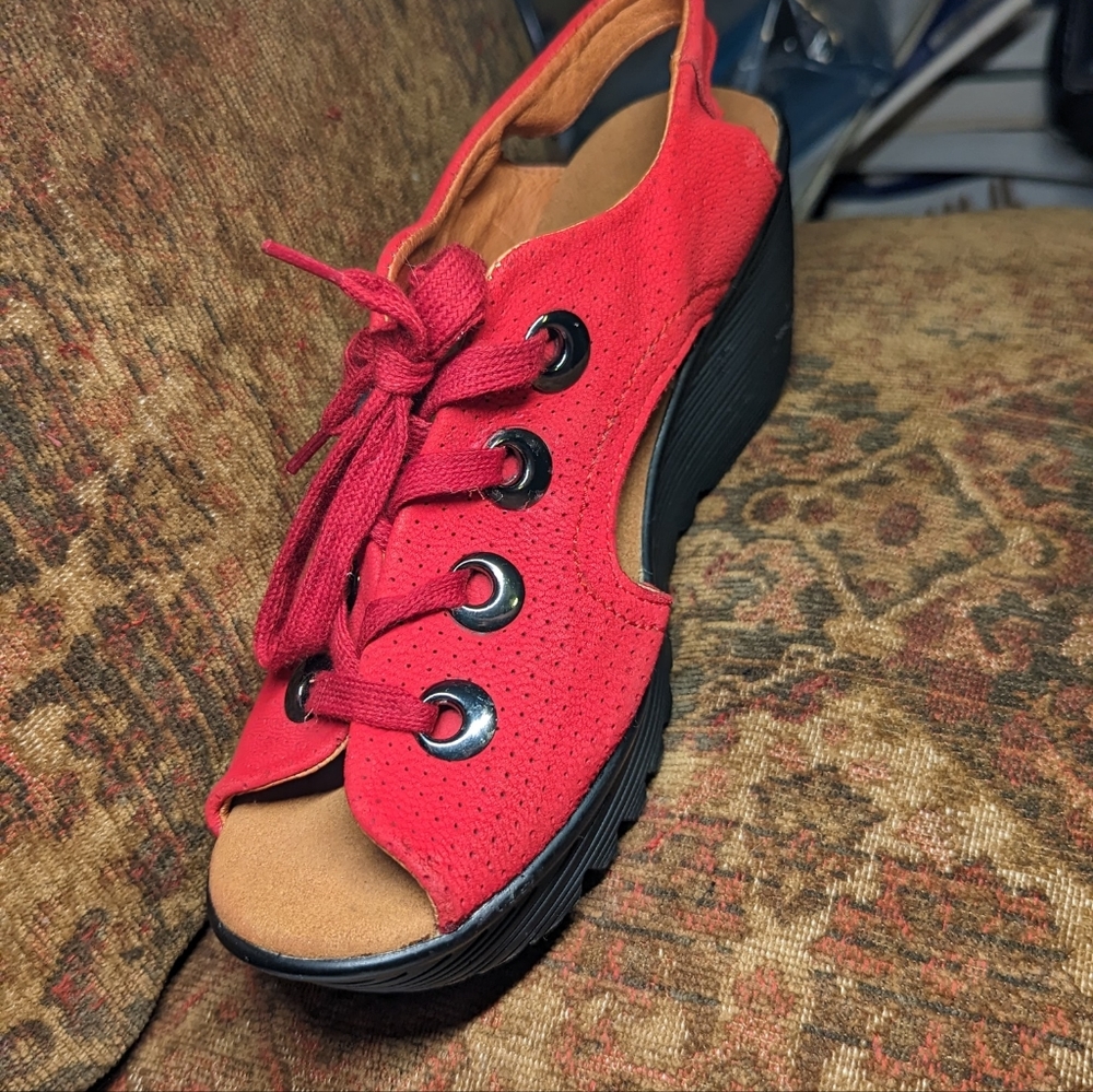 Bernie Mev. Shoes